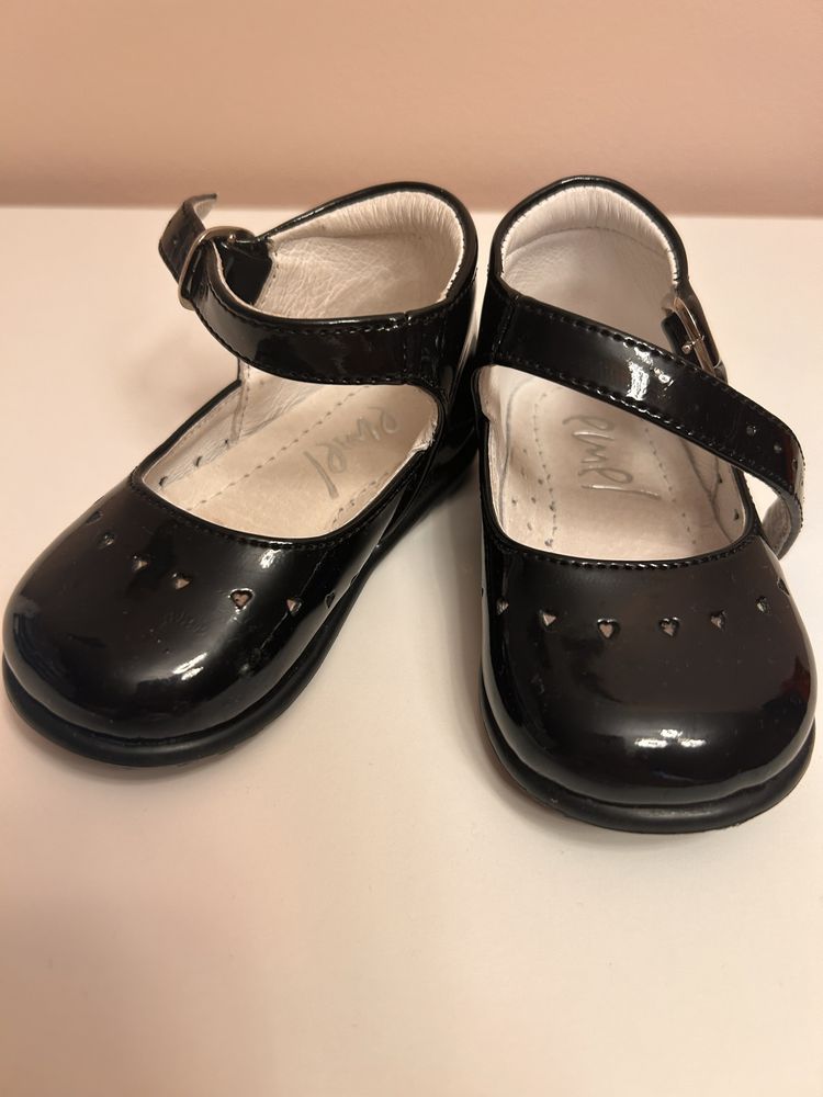 Buty emel 18 czarne lakierki wesele impreza