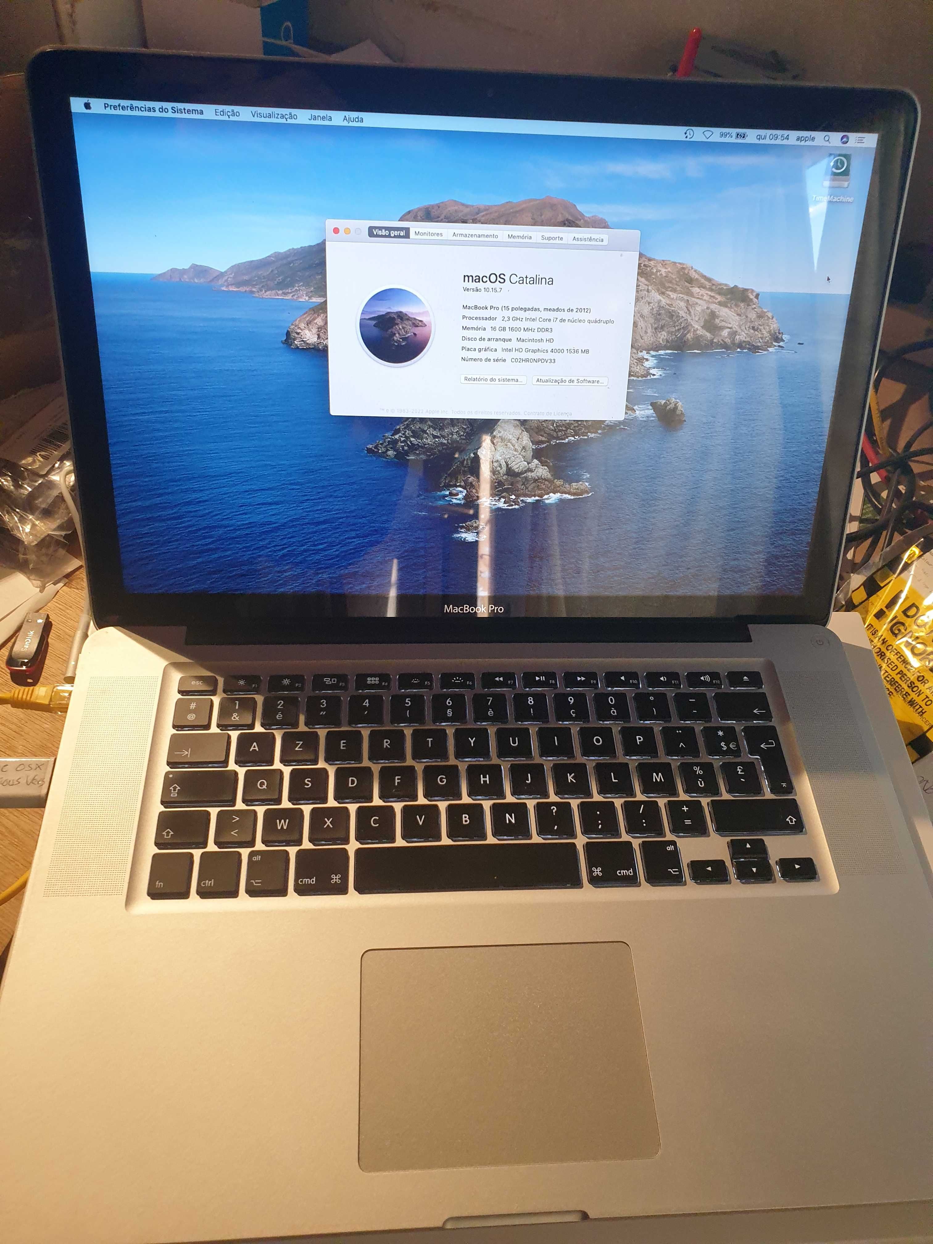 MacBook Pro 15-Inch "Core i7" Mid-2012 2.3 GHz (I7-3615QM)