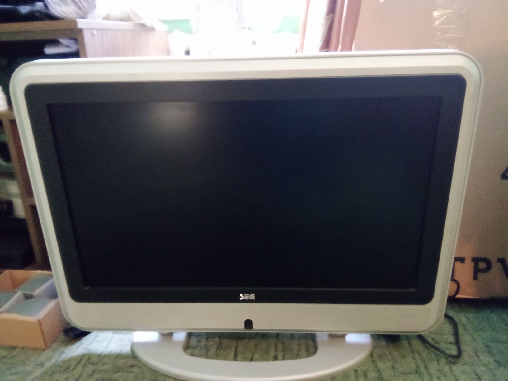 Telewizor Seg 32 Cale LCD