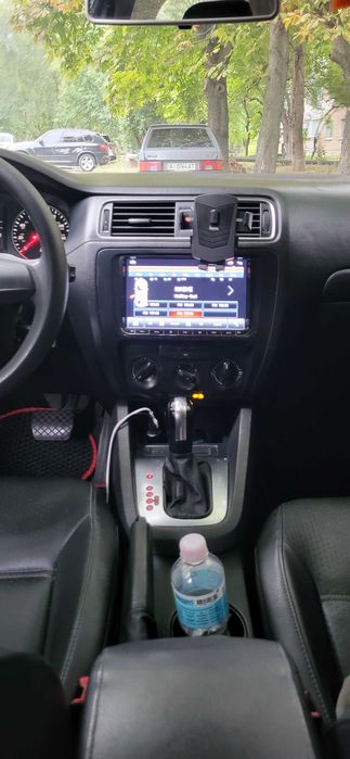 Продам Фольцваген Джетта 2013