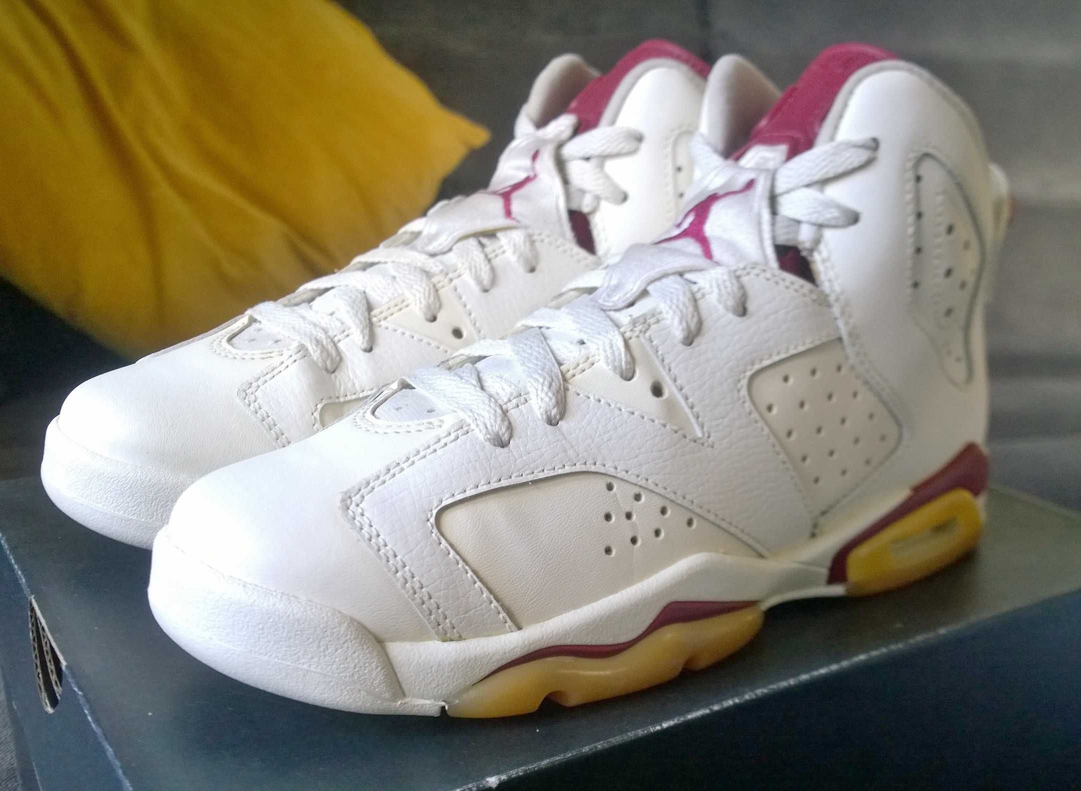 Jordan 6 Maroon 39eu