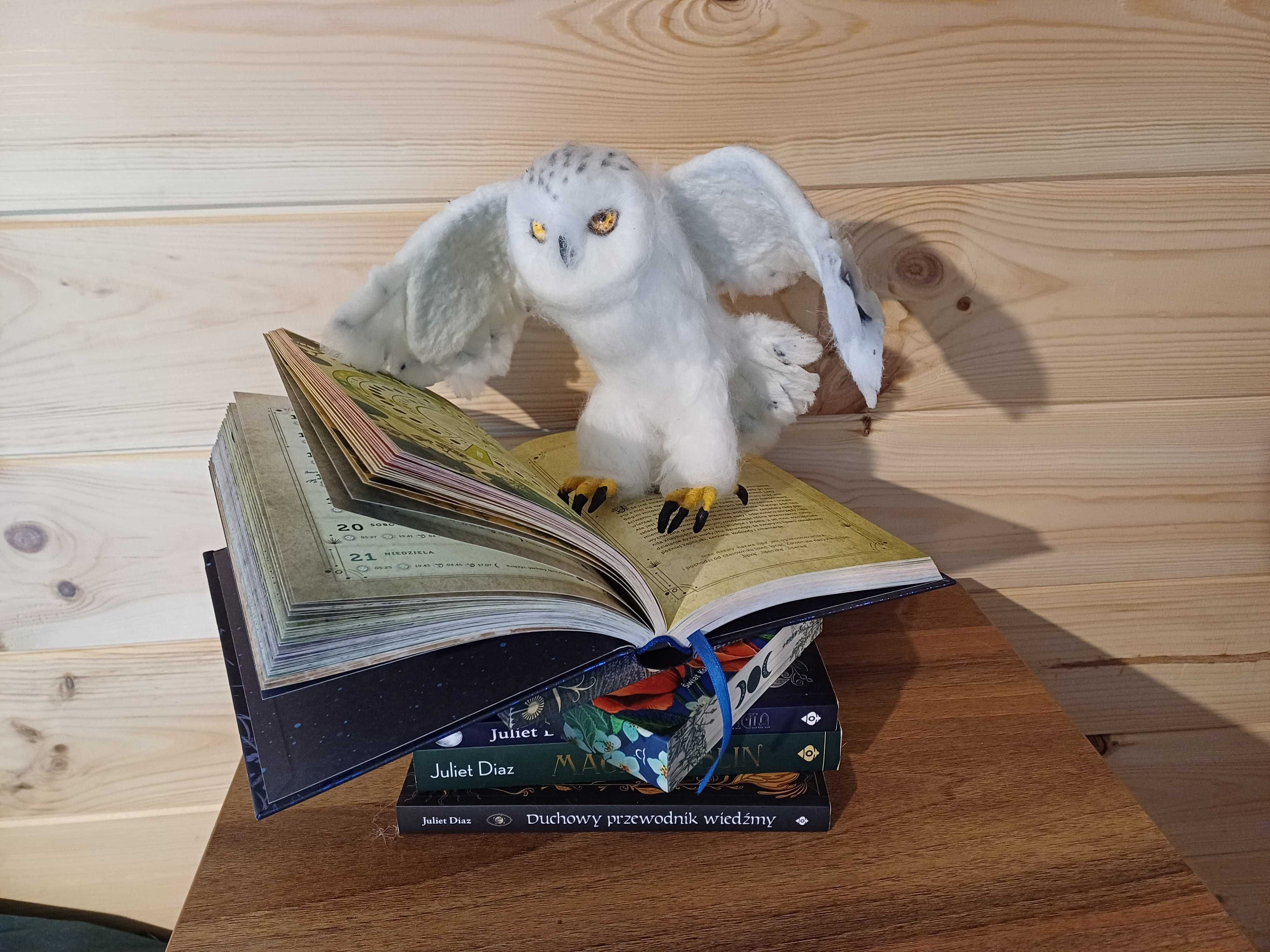 Sowa śnieżna - filcowana figurka