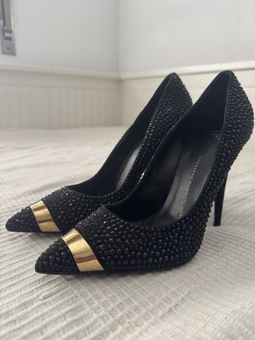 Sapatos de salto zanotti