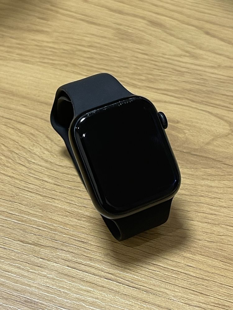 Apple Watch Series 8 LTE 45 mm АКБ 100%