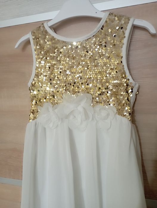 Сукня святкова на дівчинку 3-4 роки 104 см