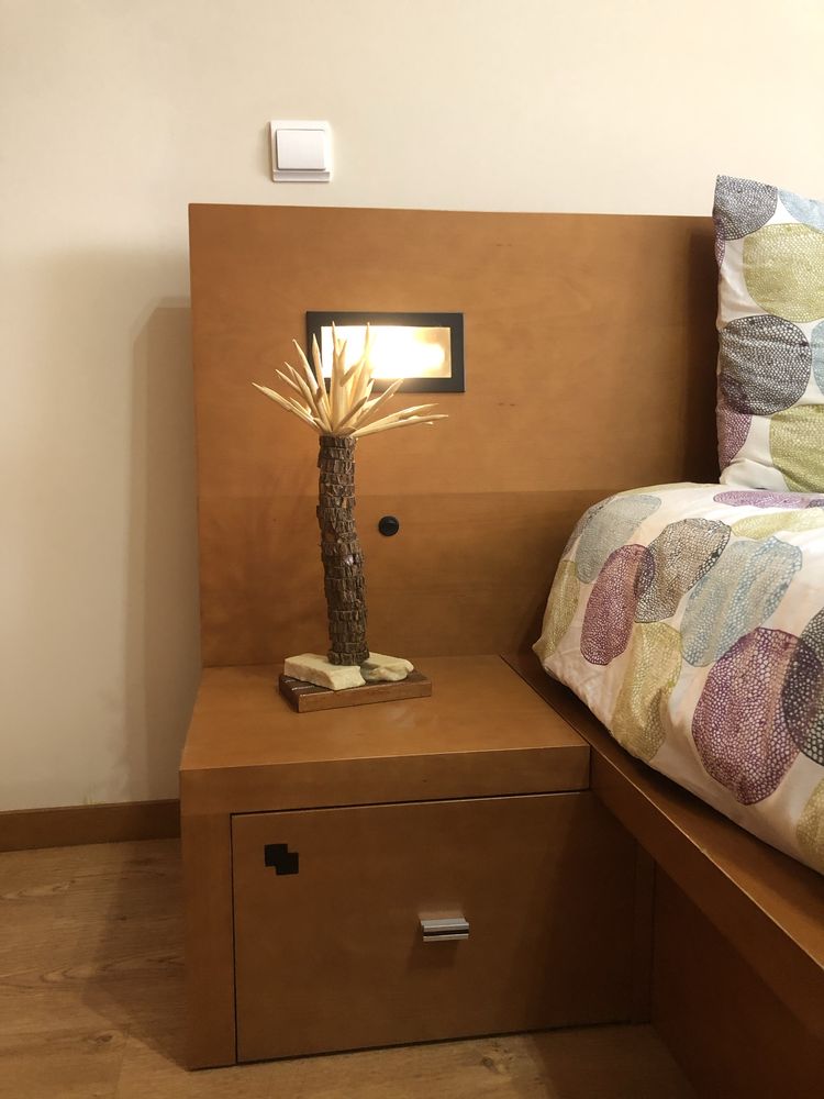 Cama+roupeiro+móvel faia