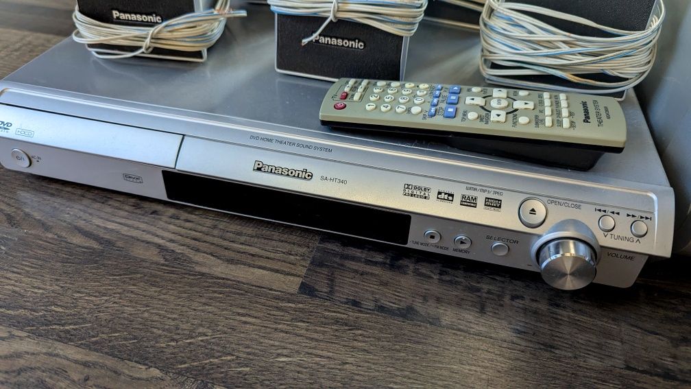 Kino domowe Panasonic SA-HT340 5.1 + subwoofer + pilot + DVD 

subwoof