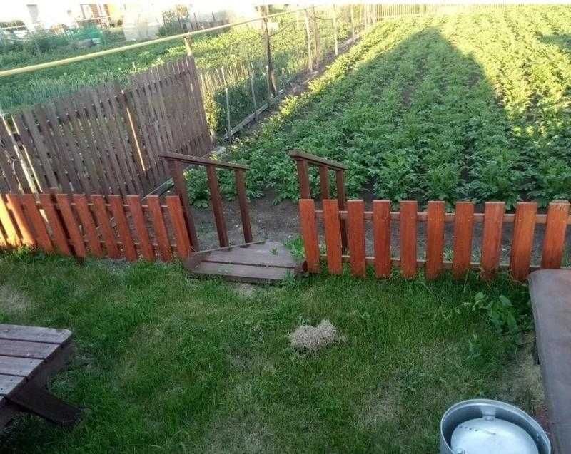 Декоративні заборчики з дерева.
