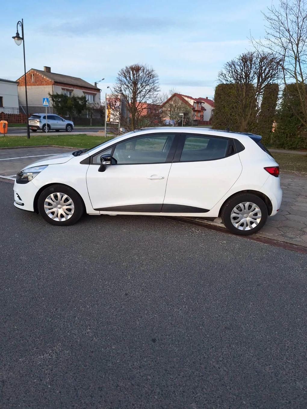 Renault Clio Niski przebieg Diesel Nawigacja