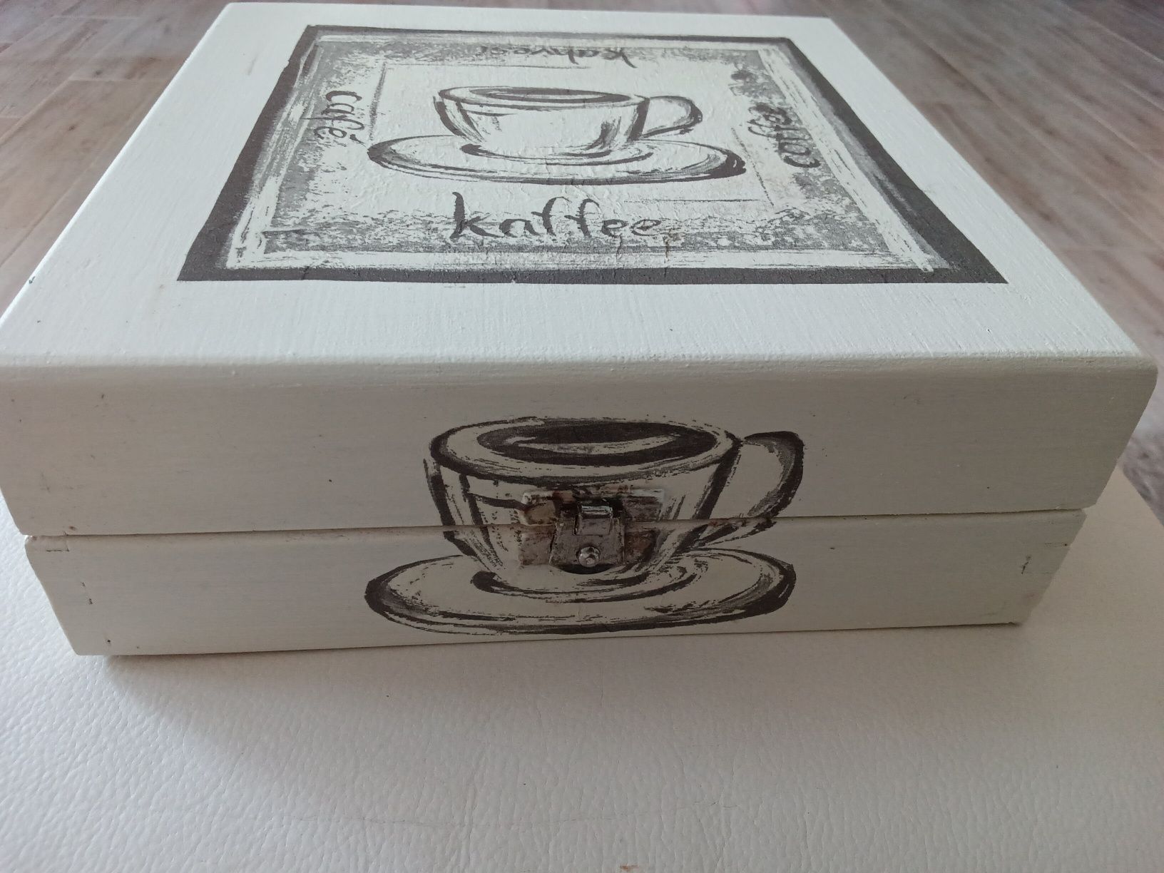 Pudełko herbaciarka decoupage na drewnie sielskie
