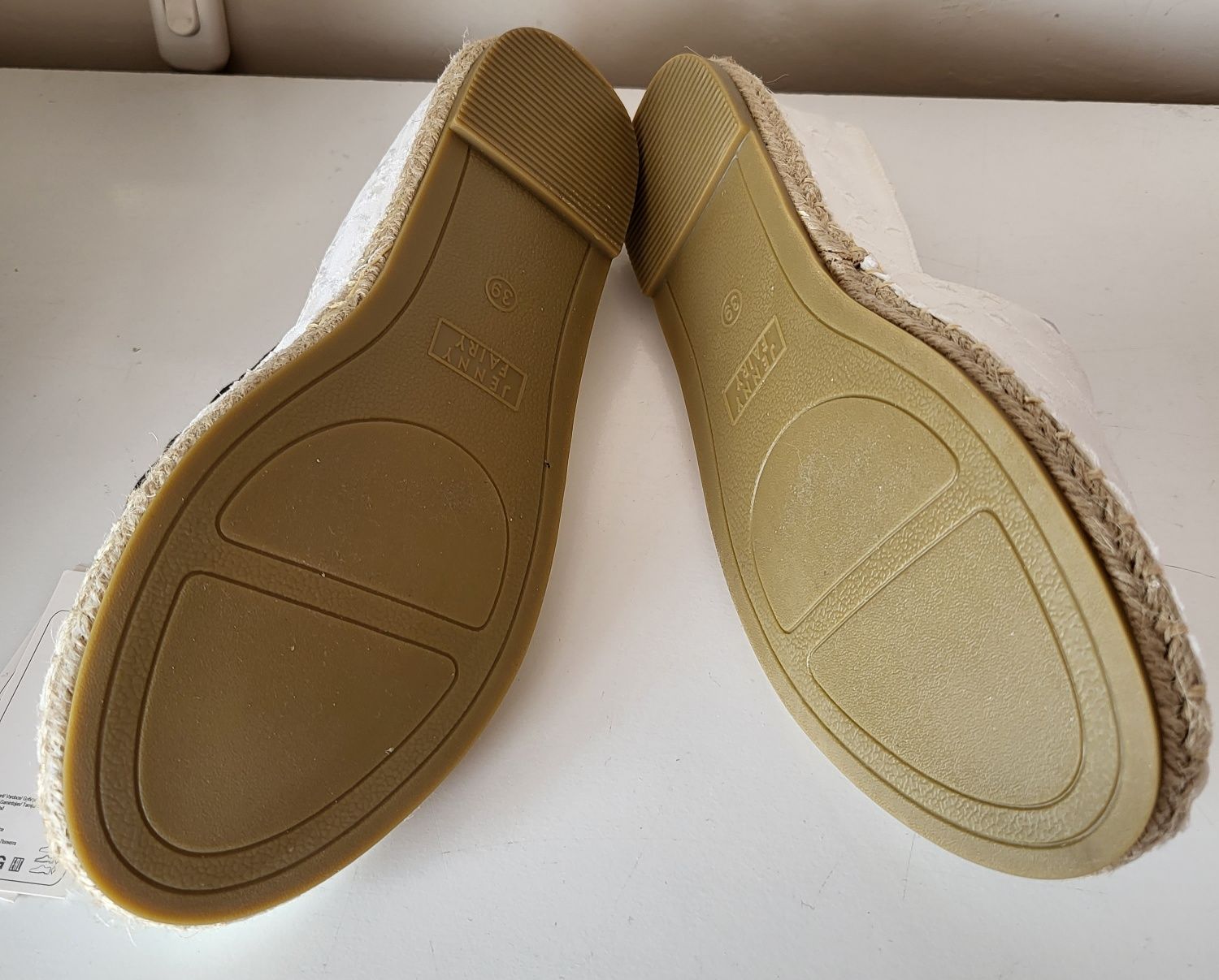 Espadryle buty półbuty nowe Jenny Fairy 39