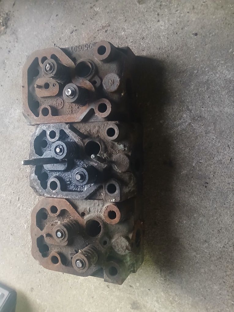Glowica ursus c 360 , c 355, c 4011.