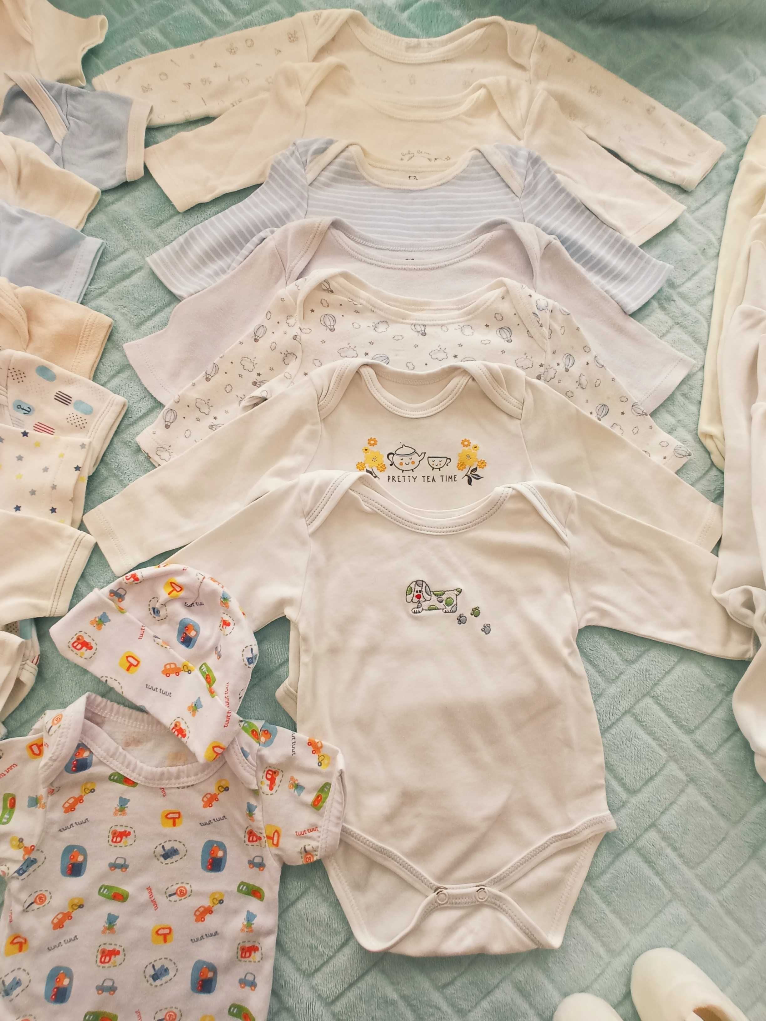 Roupas de bebé 0-9 meses menino e menina - interiores - 0,25 eur