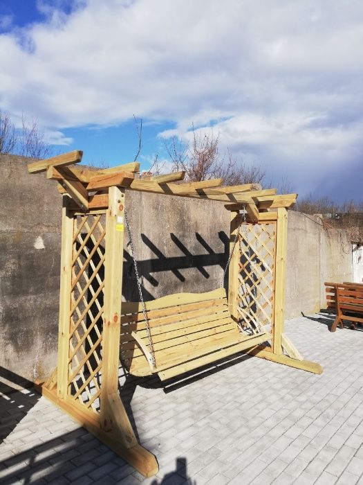 Pergola z huśtawką