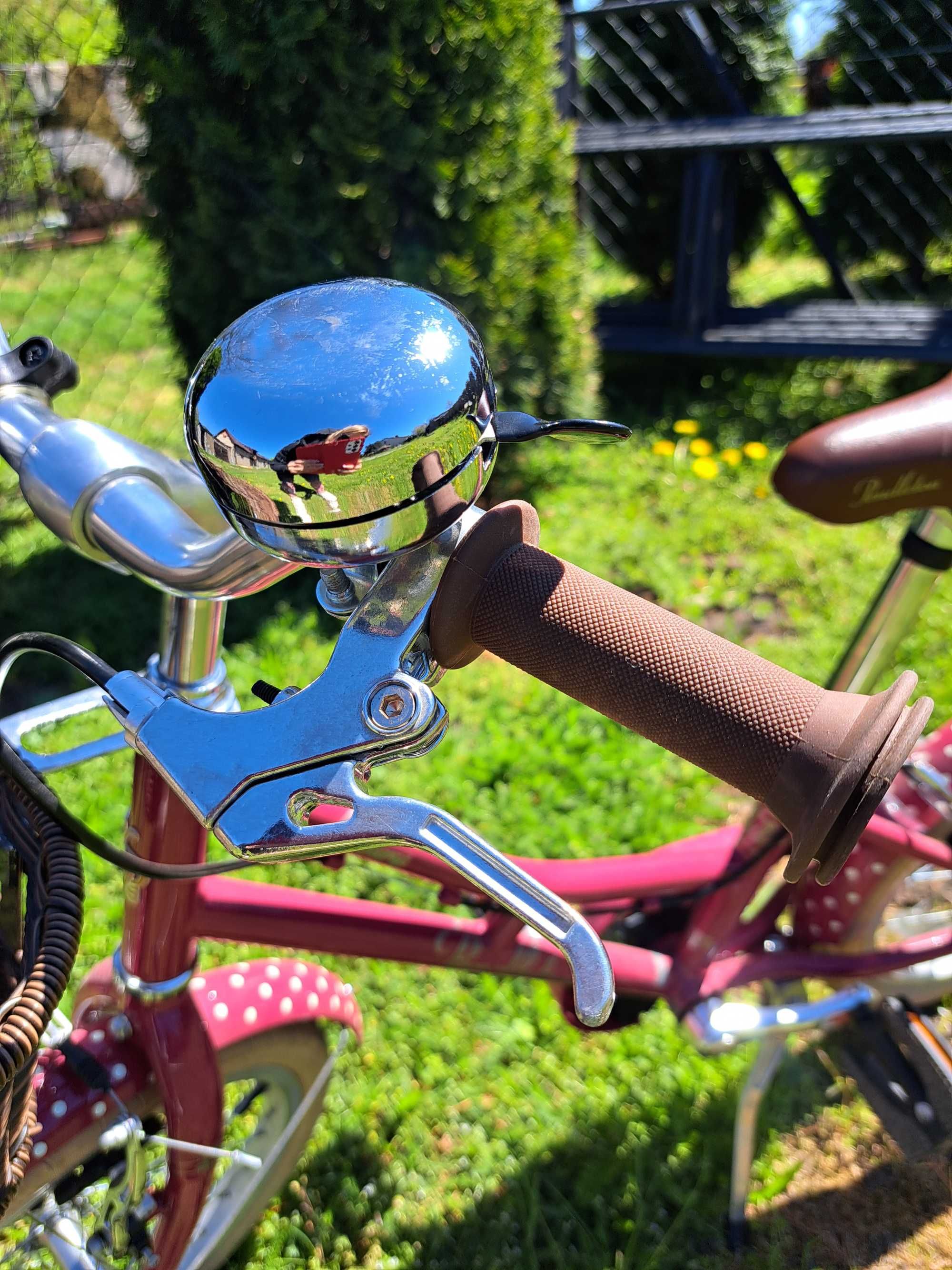 Śliczny rowerek Pendelton 16" retro w groszki z koszyczkiem