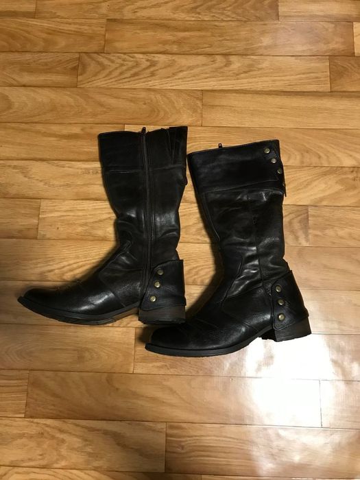 Шкіряні жіночі сапожки, з хутром "39" розмір