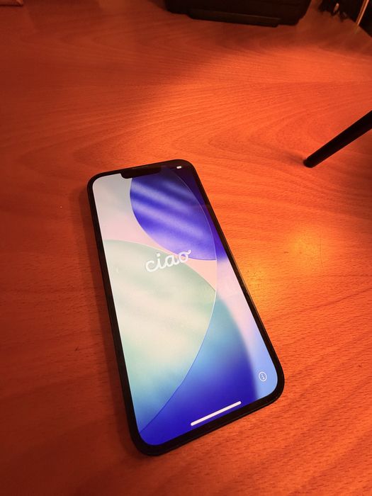 iPhone 13 256GB | Excelente Estado | Com Capa + Carregador – 300€