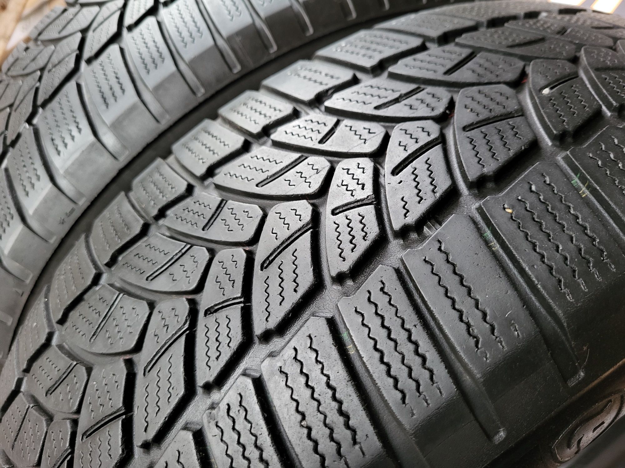 Opony zimowe 205/60/16 Firestone