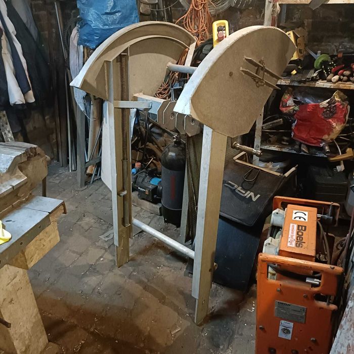 Winda Geda Comfort w komplecie z dodatkowym napędem Geda Lift. 27mb