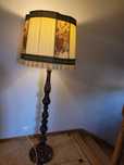 Lampa,drewniana wysoka