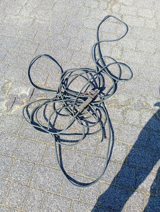 Kabel spawalniczy z uchwytem