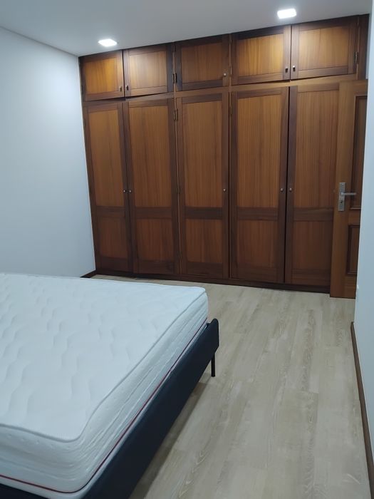 1 arrenda e um caução