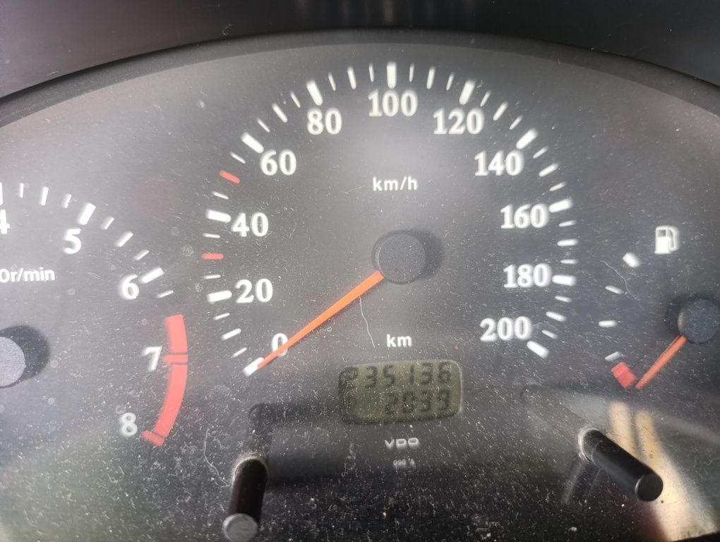 Nissan Micra K11