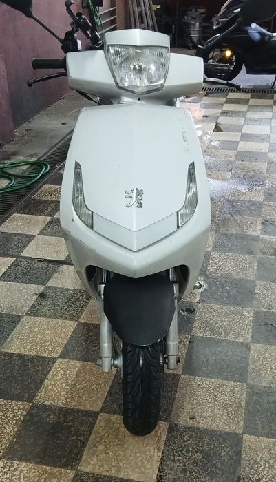 Scooter peugeot para peças