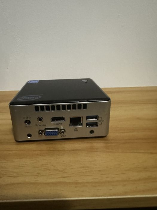 Компьютер Intel Nuc 5 Celeron N3050 8/150 Gb
