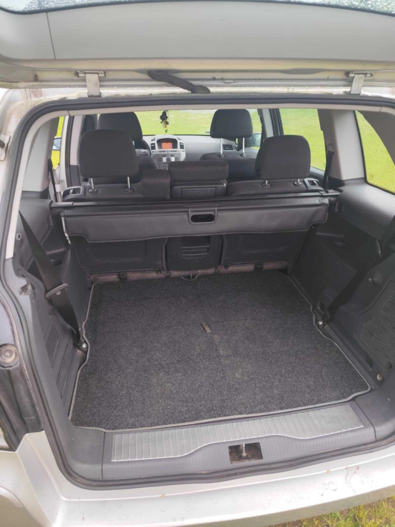 Opel Zafira B 7-os. 2007 1.8 140km