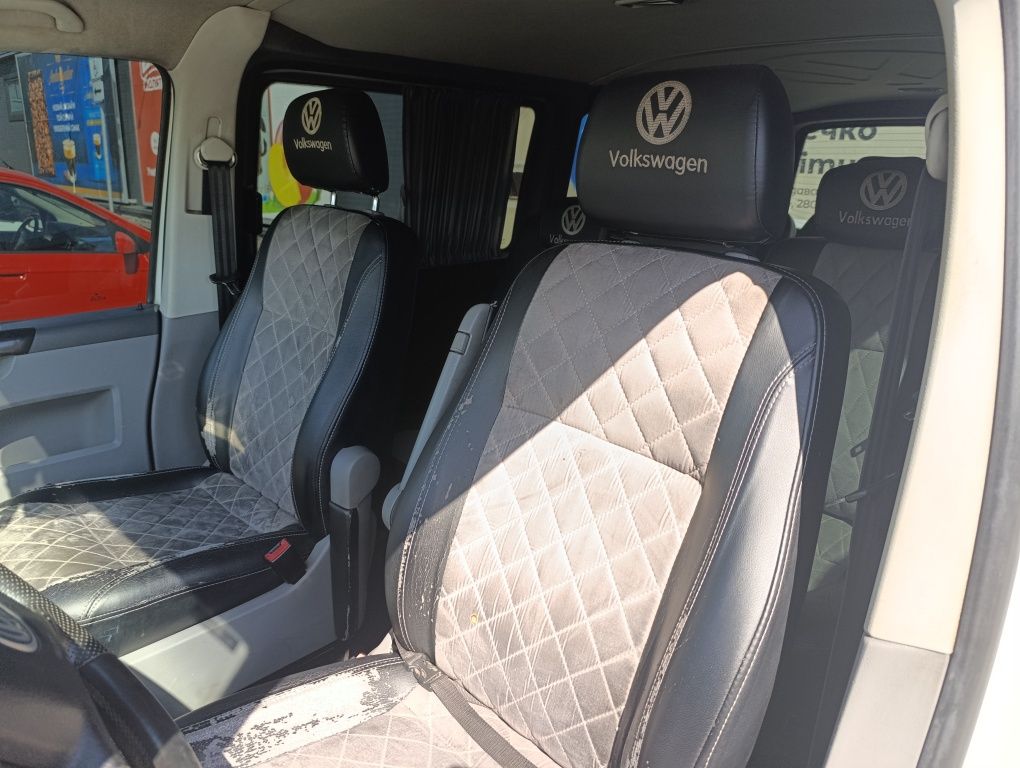 volkswagen transporter T5 2.5 АКПП  пасажир