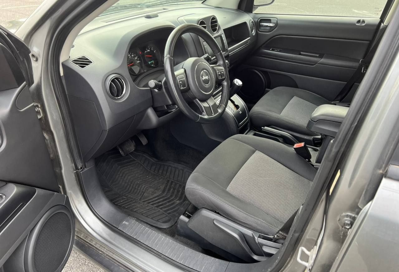Jeep compass 2012