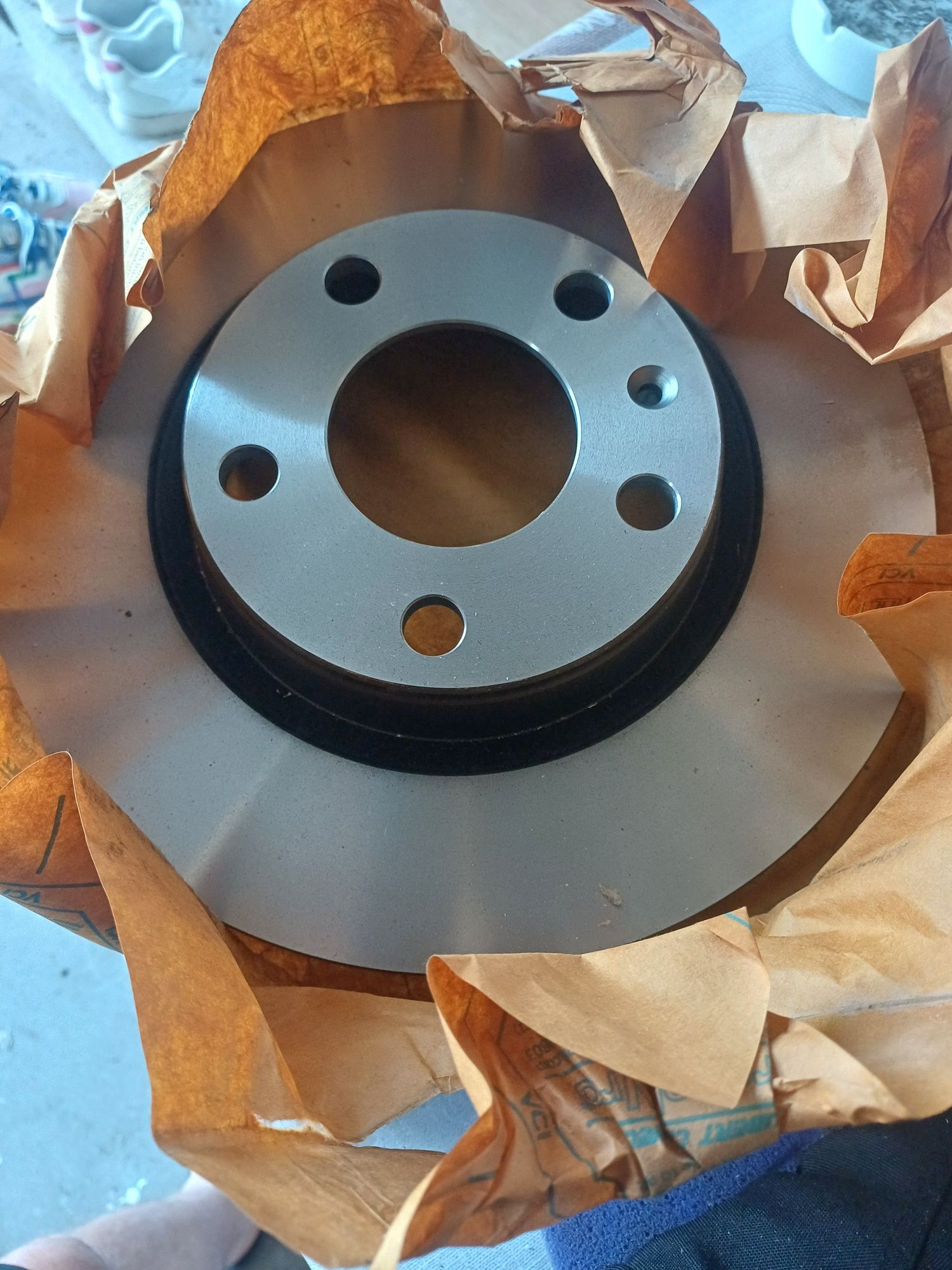 Tarcze hamulcowe TRW DF2806