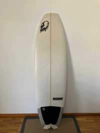 Prancha de surf 5.11 - Gong surfboard - CATCH EPS model