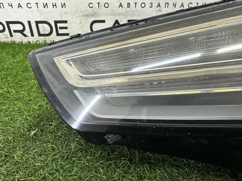 Фара левая AUDI A4 B9 2.0 DBPA 2018
