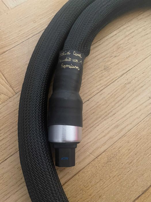 Solid Core Audio Power No. 1 Premium + Furutech NCF46G 2M