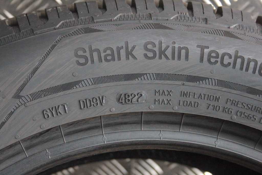 215/60/17 Uniroyal AllSeasonExpert 215/60 R17 96H 2022r