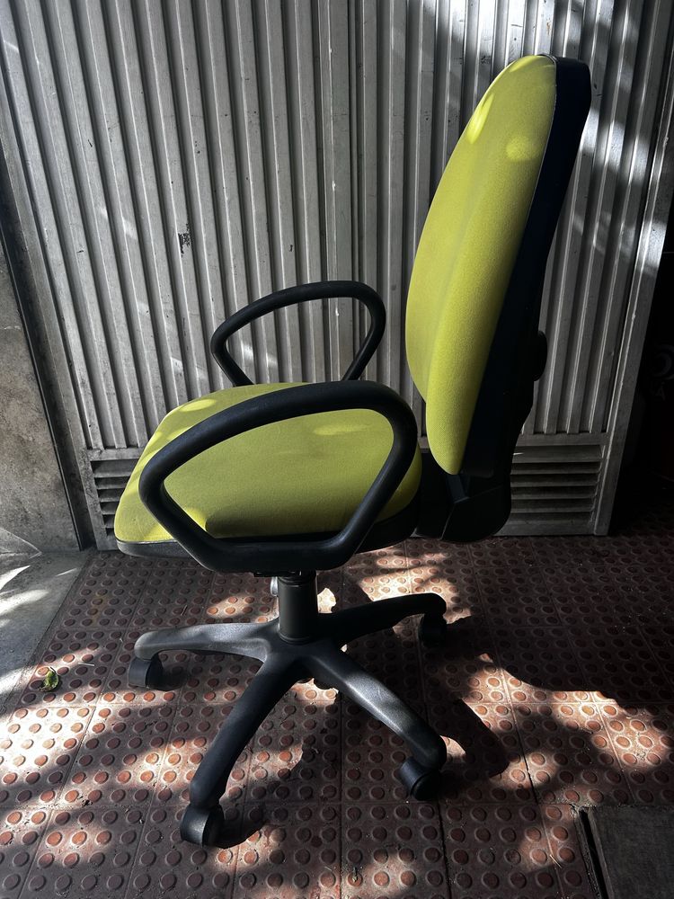 Cadeira de Escritório Verde