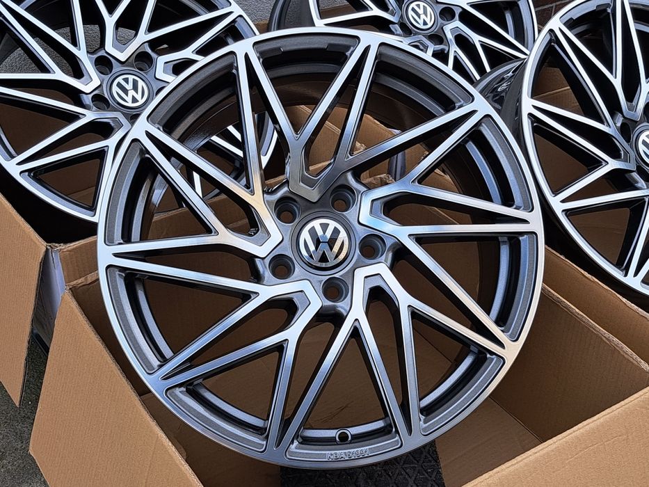 ALUFELGI NOWE VW 18 5x112 T-Roc Passat Golf Jetta Scirocco PFP KT20