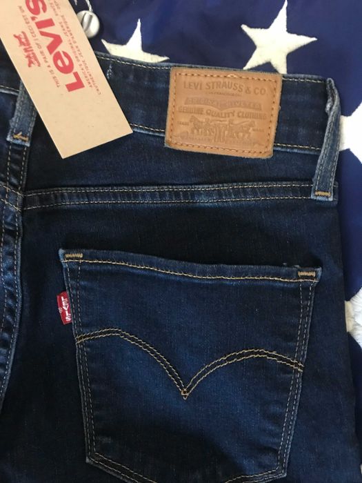 Джинсы Levis р.28  USA