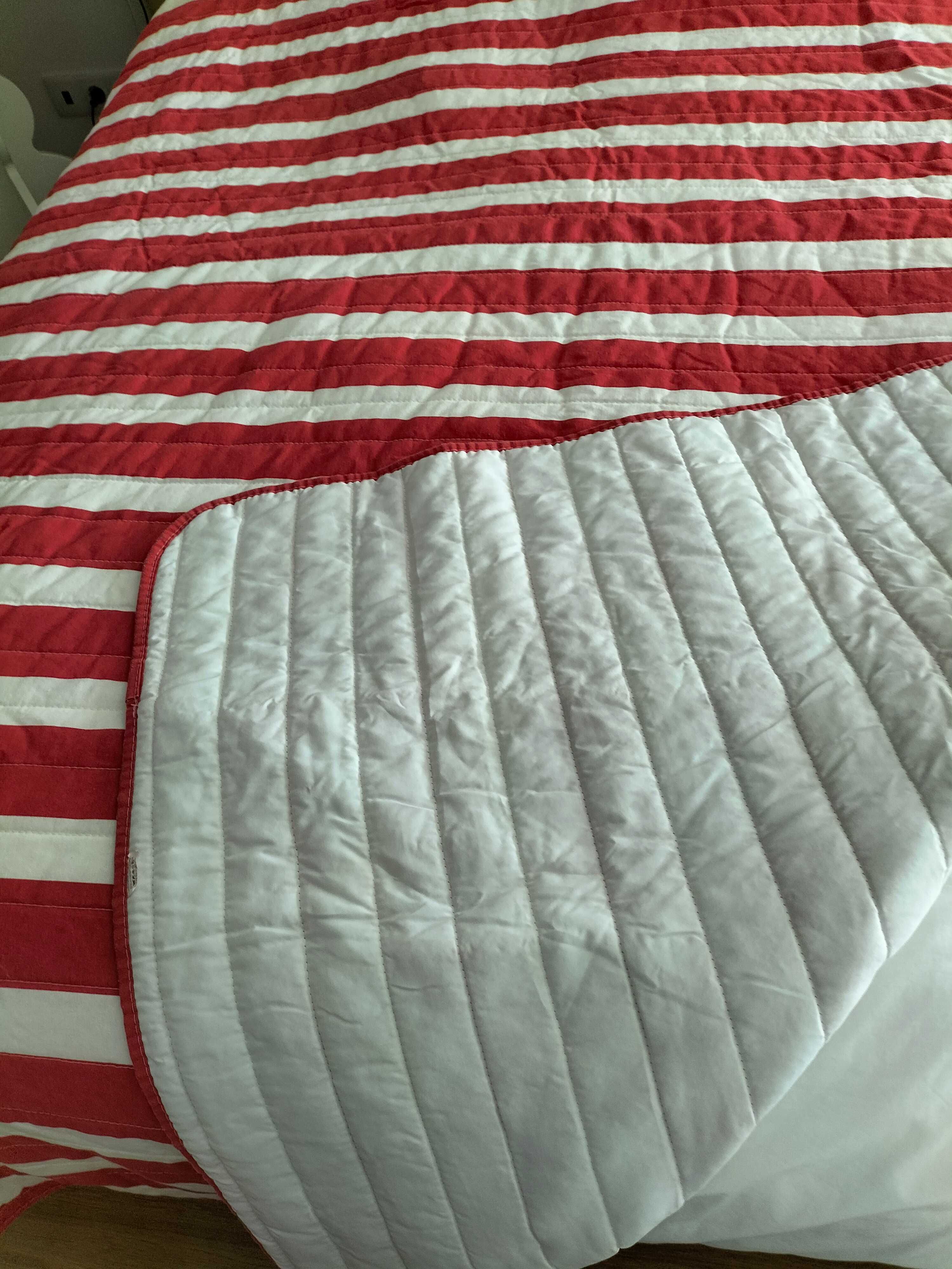 Colcha Cama almofadada
