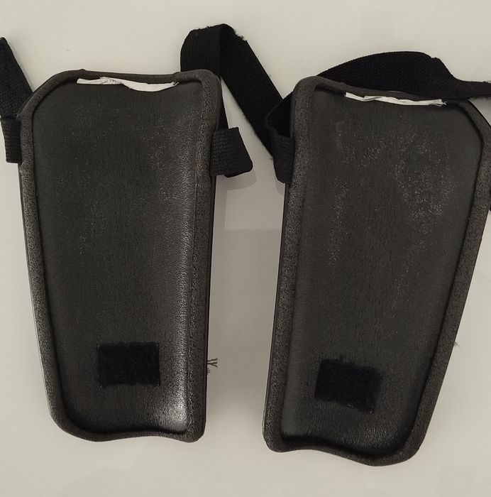 Caneleiras de futebol