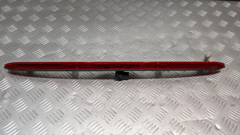 Стоп сигнал задній Honda Civic 5D 2004-2012 34270SMGE010 разборка