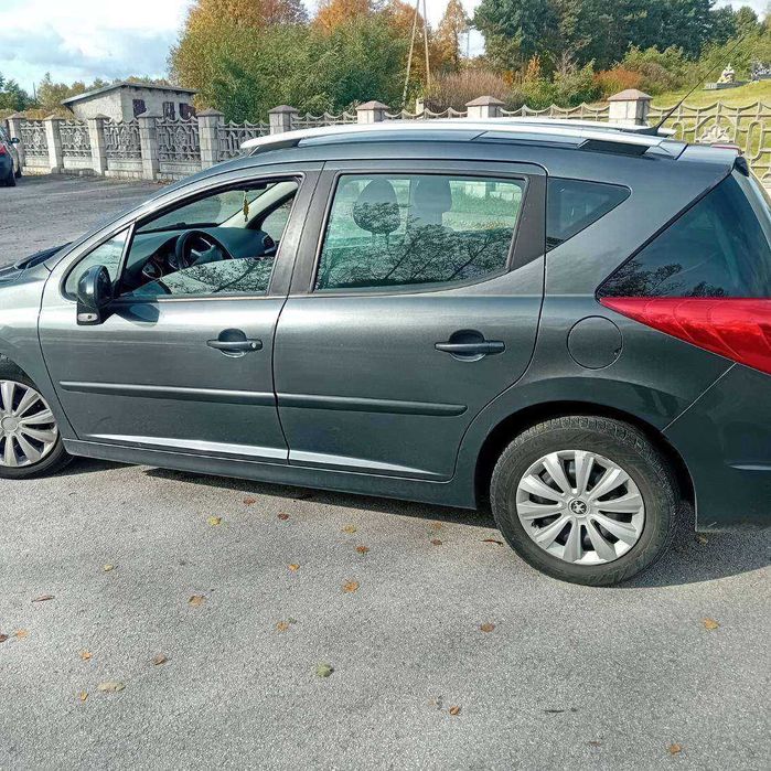 Peugeot.     207 SW   2008r