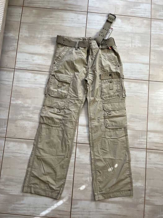 Штани спортивного крою