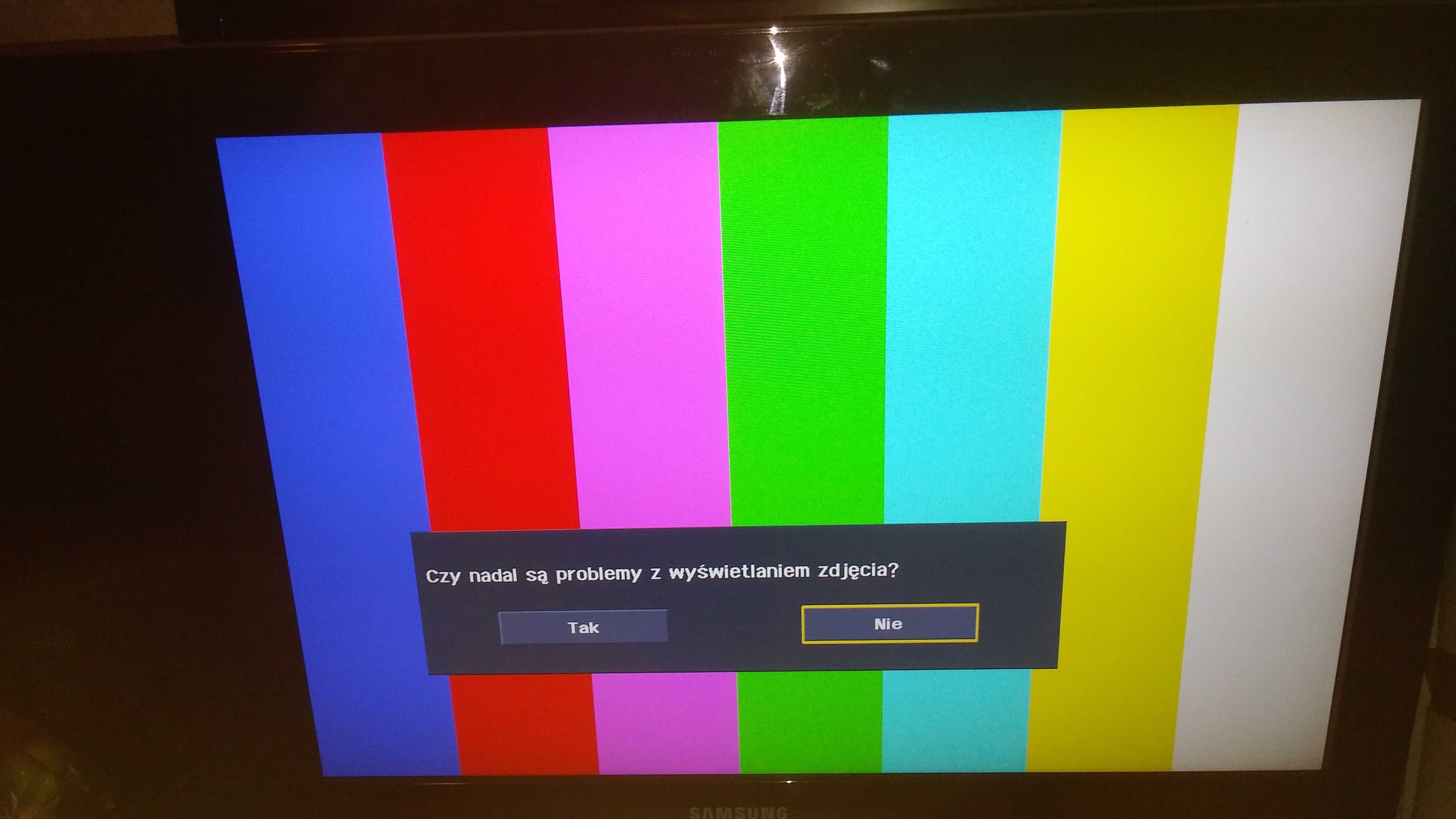 Aktualne! Telewizor LCD 32" sprawny starszy model .