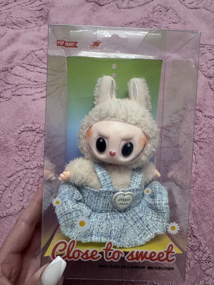 Срочно продам Лабубу