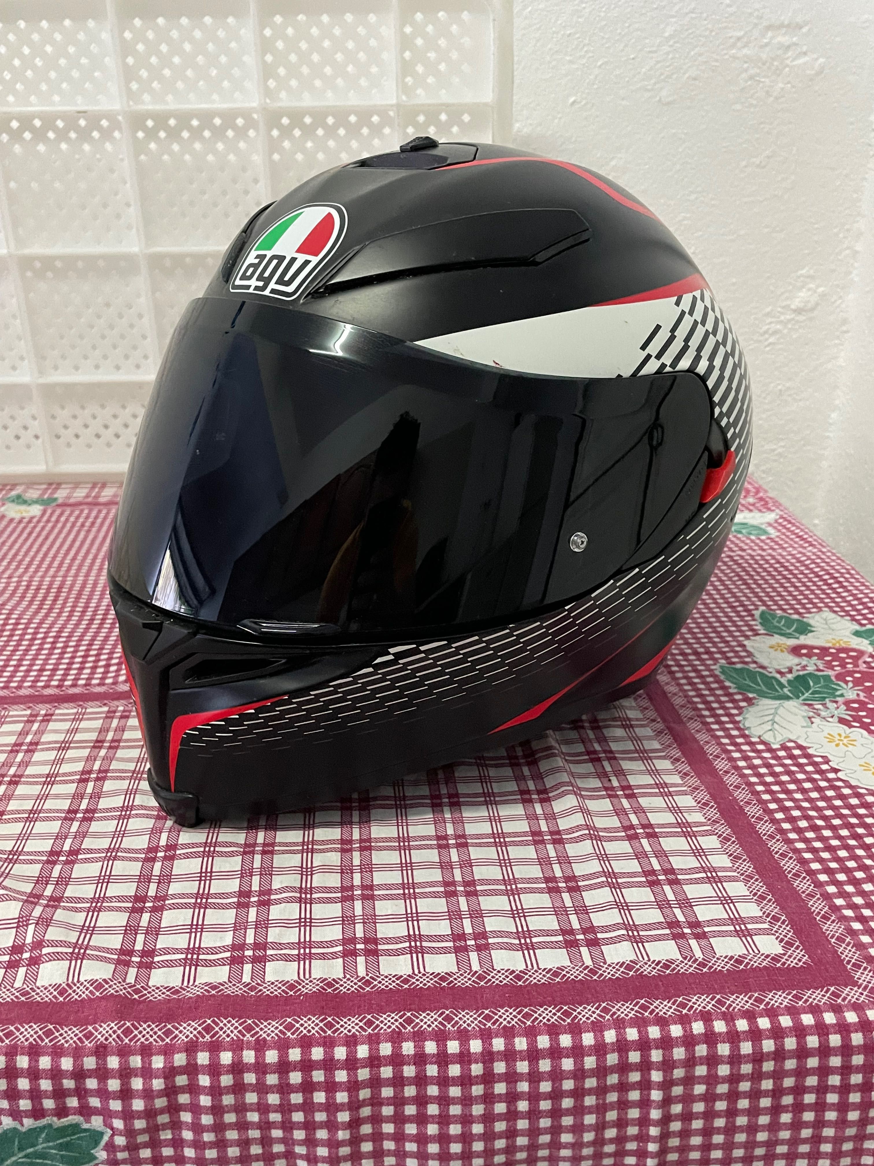 Material motard como novo