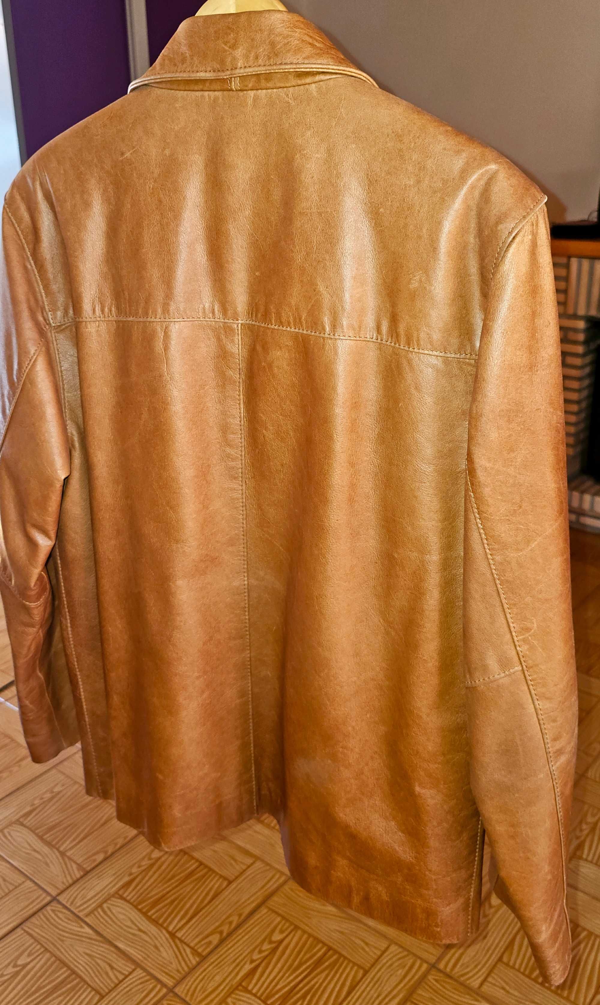 Casaco Pele cor Camel lindo