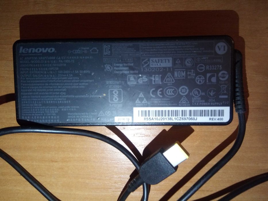Блок живлення Lenovo 20V 4.5A 90W USB Square